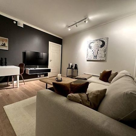 Lovely Apartment In Tromso City Centre Екстер'єр фото